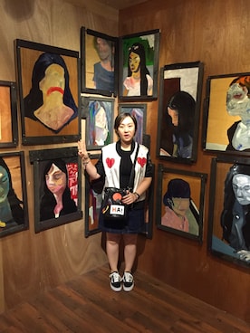 Christy Wongさんのコーディネート