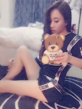 「korean」｜「アイテム（PC・スマホグッズ/家電）」を使った、김소내さん（レディース・167cm）の夏コーディネート