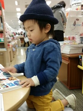 「アイテム（音楽/本・雑誌、ホワイト系）」を使った、miwaさん（キッズ・80cm）の冬コーディネート