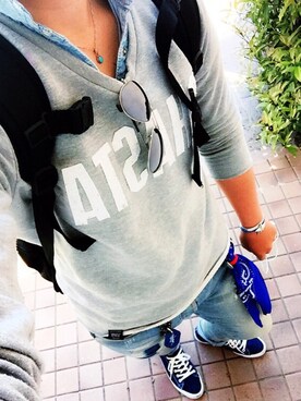 「AZUL by moussy（アズールバイマウジー）のアイテム（スウェット）」を使った、Taisyooさん（メンズ・177cm）の春コーディネート