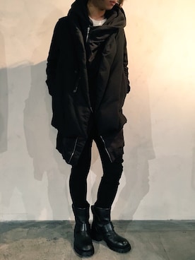JULIUS(ユリウス)のダウンベストを使った人気ファッション
