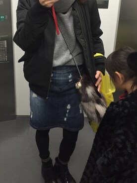 「Guess（ゲス）のアイテム（スカート）」を使った、SORさん（レディース・152cm）の冬コーディネート
