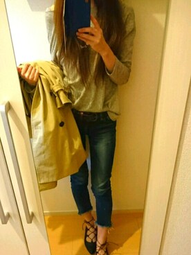 「Ungrid（アングリッド）のインディゴフレイドヘムストスリ（デニムパンツ）」を使った、miyuさん（レディース・158cm）の春コーディネート