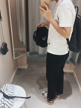 「MADNESSのアイテム（キャップ）」を使った、Unrequitedさん（レディース・163cm）の秋コーディネート