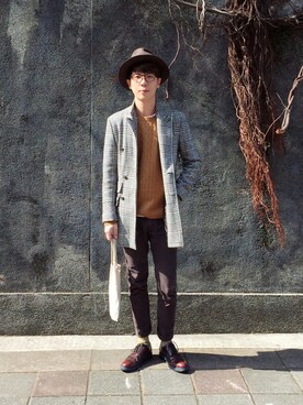 「PULL&BEAR（プルアンドベア）のアイテム（ニット/セーター）」を使った、Brooklyn365さん（メンズ・180cm）の冬コーディネート
