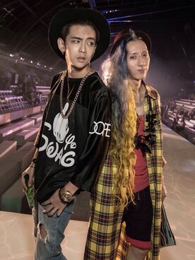 「KYE（キー）のアイテム」を使った、chuckle掐口さん（メンズ・172cm）の秋コーディネート