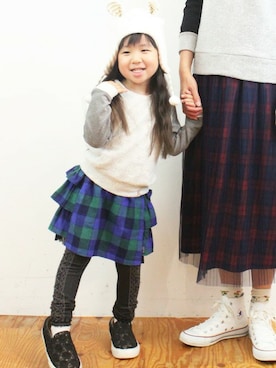 「アイテム（レッグウェア）」を使った、ミラさん（キッズ・101cm）の秋コーディネート