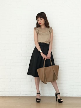 「GIANNI CHIARINI（ジャンニ キアリーニ）のアイテム」を使った、下西美希さん（レディース・165cm）の夏コーディネート