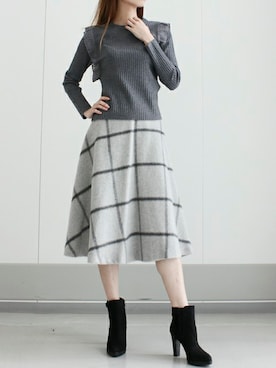 「tatuaggi（タトゥアッジ）のアイテム」を使った、下西美希さん（レディース・165cm）の冬コーディネート