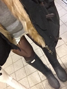 「アイテム（レインシューズ、ブルー系）」を使った、MAHOPIさん（レディース・157cm）の冬コーディネート