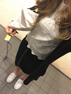 「MOUSSY（マウジー）のアイテム（カーディガン/ボレロ、ブラック系）」を使った、MAHOPIさん（レディース・156cm）の春コーディネート