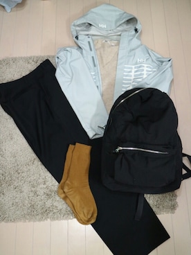 「HELLY HANSEN(ヘリーハンセン)のアイテム(ナイロンジャケット)」を使った、ぐりのかいぬしさん(メンズ・178cm)の秋コーディネート