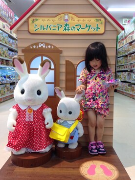 「Love Revolutionのアイテム（シャツ/ブラウス、ピンク系）」を使った、rintanaochunさん（キッズ・110cm）の秋コーディネート