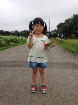 「putti jamのアイテム（Tシャツ/カットソー、ホワイト系）」を使った、rintanaochunさん（キッズ・110cm）の秋コーディネート