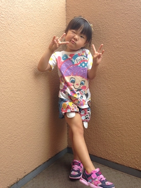 「Love Revolutionのアイテム（Tシャツ/カットソー、ホワイト系）」を使った、rintanaochunさん（キッズ・110cm）の秋コーディネート
