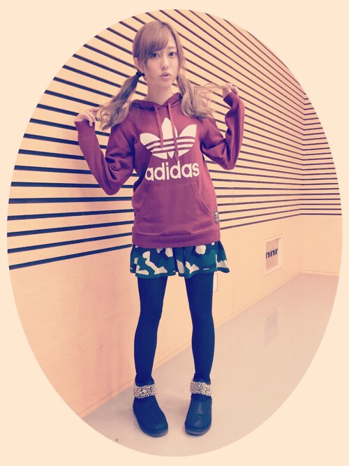 菊地亜美 Adidasのパーカーを使ったコーディネート Wear