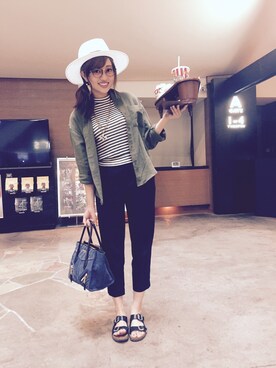 菊地亜美さんの「ブリッジパーツメガネ」を使ったコーディネート
