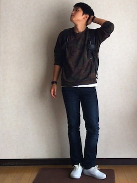「アイテム（バングル/リストバンド）」を使った、chacksonさん（メンズ・169cm・20代）の秋コーディネート
