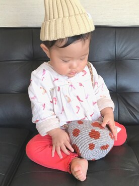 「OUTLET（アウトレット）のアイテム（帽子）」を使った、しらたまさん（キッズ・80cm）の秋コーディネート