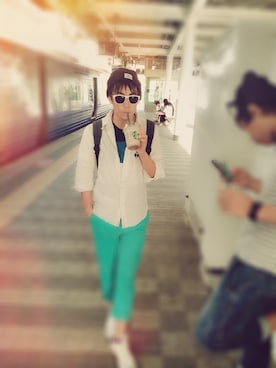 「GLOBAL WORK（グローバルワーク）のメンアサドットプリント7分シャツ（トップス、ホワイト系）」を使った、Ryosukeさん（メンズ・165cm）の春コーディネート