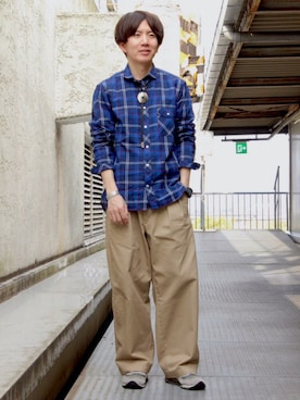 「JUNRED（ジュンレッド）のアイテム（チノパンツ）」を使った、tmkさん（メンズ・168cm）の春コーディネート