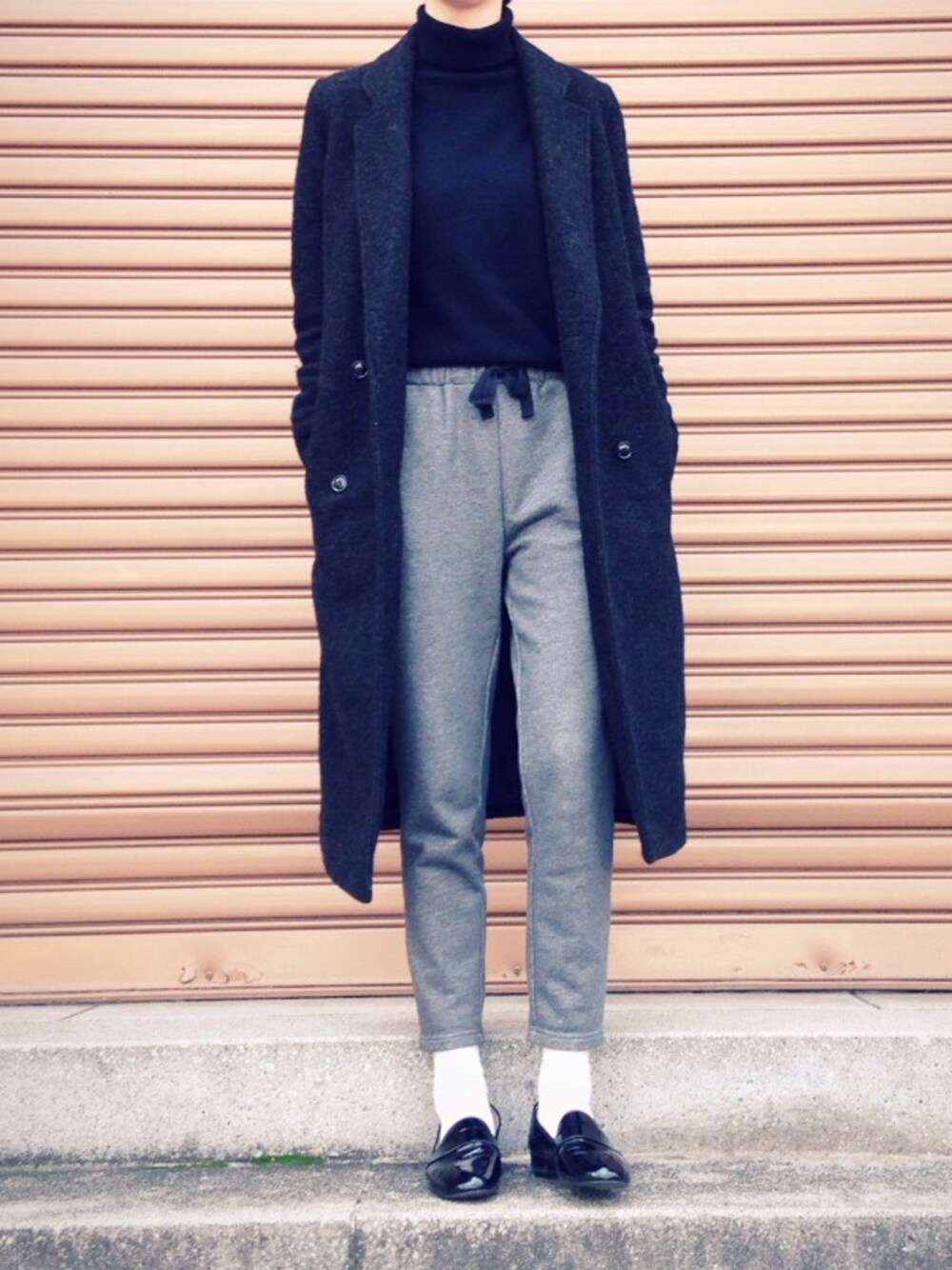 Shimoさんの「WOOL-BLEND DOUBLE BREASTED CT（MOUSSY）」を使ったコーディネート