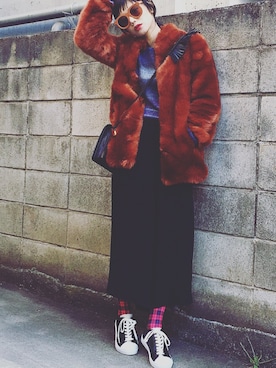 「SLY（スライ）のアイテム（バッグ）」を使った、IZUMI さん（レディース・161cm）の冬コーディネート