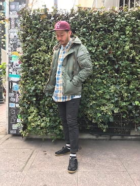 「スキニー」｜「アイテム（ブルゾン）」を使った、Junichiさん（メンズ・180cm）の秋コーディネート
