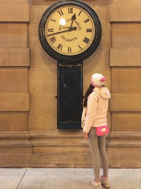 「daily look」｜「アイテム（マウンテンパーカー）」を使った、ASYさん（レディース・169cm）の春コーディネート