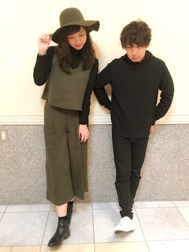 「JOHN LAWRENCE SULLIVAN（ジョンローレンスサリバン）のアイテム（パーカー、ブラック系）」を使った、クロメさん（メンズ・165cm）の秋コーディネート