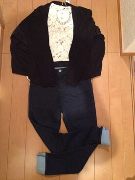 「JUSGLITTY（ジャスグリッティー）のアイテム（アクセサリー）」を使った、ふみたさん（レディース・153cm）の春コーディネート