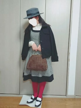 「赤タイツ」｜「アイテム（帽子）」を使った、みずさん（レディース・151cm）の冬コーディネート
