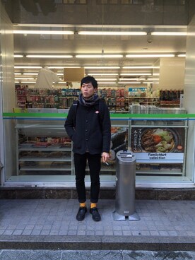 「アイテム（ストール/ショール、ブルー系）」を使った、かずちきさん（メンズ・173cm）の冬コーディネート