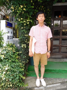 「膝上ショーツ」｜「アイテム（チノパンツ）」を使った、かずちきさん（メンズ・173cm）の夏コーディネート