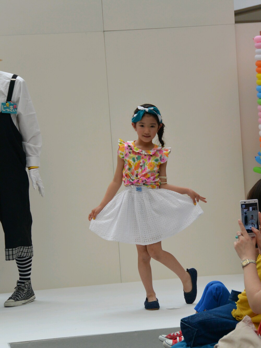 「petitmain、花柄、スカート、ショー」｜「petitmainのアイテム（トップス、その他）」を使った、ピッピとりゅっちさん（キッズ・120cm）の夏コーディネートの1枚目の写真