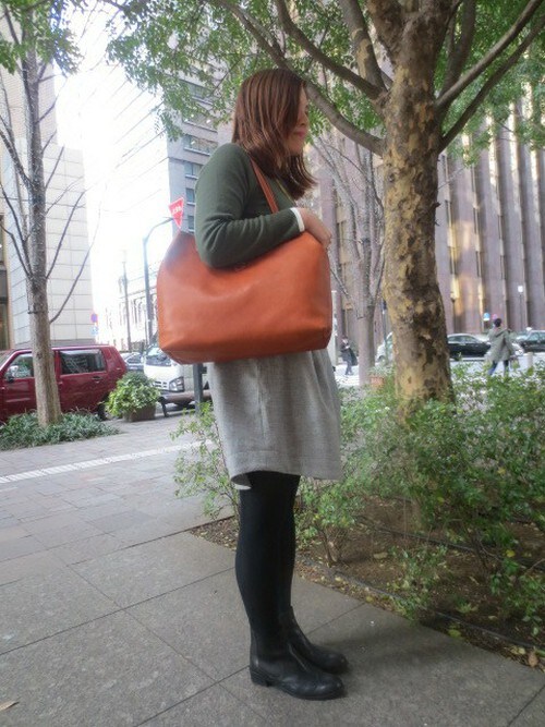 フェリージ丸の内渋谷西武店スタッフさんのトートバッグを使ったコーディネート Zozotown