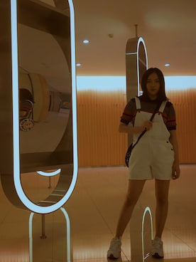 「MOUSSY（マウジー）のアイテム（サロペット/オーバーオール）」を使った、Mosqueen☑️さん（レディース・163cm）の秋コーディネート