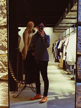 「Yves Saint Laurent（イヴサンローラン）のアイテム（テーラードジャケット）」を使った、aitaryさん（メンズ・169cm）の春コーディネート
