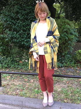 「アイテム（ストール/ショール）」を使った、KUBOさん（レディース・157cm）の秋コーディネート