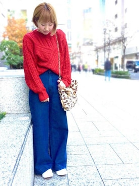 「アイテム（クラッチバッグ）」を使った、KUBOさん（レディース・157cm）の冬コーディネート