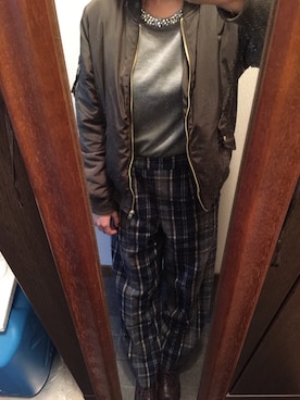 「ビジュー」｜「アイテム（ブルゾン）」を使った、hachiさん（レディース・159cm）の冬コーディネート