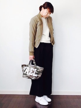 「NICE CLAUP（ナイスクラップ）のアイテム（ブルゾン）」を使った、IKUmamaさん（レディース・160cm）の春コーディネート