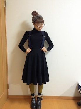 「黒タートルネック」｜「アイテム（その他シューズ）」を使った、ゆうなさん（レディース・154cm）の秋コーディネート