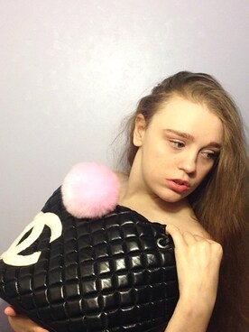 Stormie Lewisさんのコーディネート