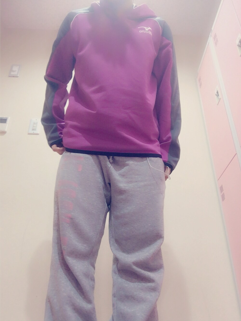 「実技、バスケ、体育大生」｜「MIZUNOのアイテム（パーカー、ピンク系）」を使った、なむ。さん（レディース・151cm）の冬コーディネートの1枚目の写真