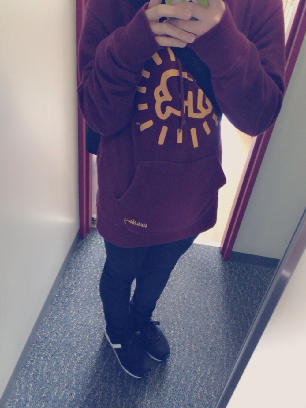 「UNIQLO、GU、体育大生、バイト行ってきます、」｜「UNIQLOのMEN SPRZ NYプルパーカ（キース・ヘリング・長袖）B18＋E（パーカー、レッド系）」を使った、なむ。さん（レディース・151cm）の冬コーディネートの1枚目の写真
