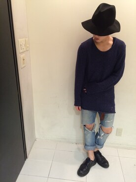 「H&M（エイチ・アンド・エム）のアイテム（ニット/セーター、ブルー系）」を使った、kazukiさん（メンズ・168cm）の秋コーディネート