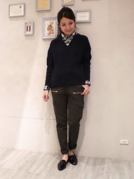 「レプシィム(LEPSIM)」｜「アイテム（カーゴパンツ）」を使った、minaさん（レディース・155cm）の秋コーディネート