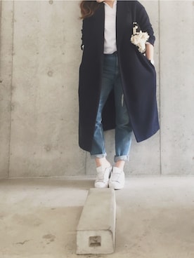「白いスニーカー」｜「アイテム（その他アウター）」を使った、ERIKAさん（レディース・164cm）の冬コーディネート