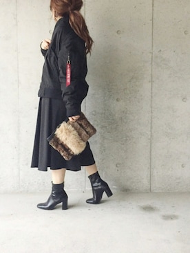 「スカーチョ」｜「アイテム（ブルゾン）」を使った、ERIKAさん（レディース・164cm）の秋コーディネート